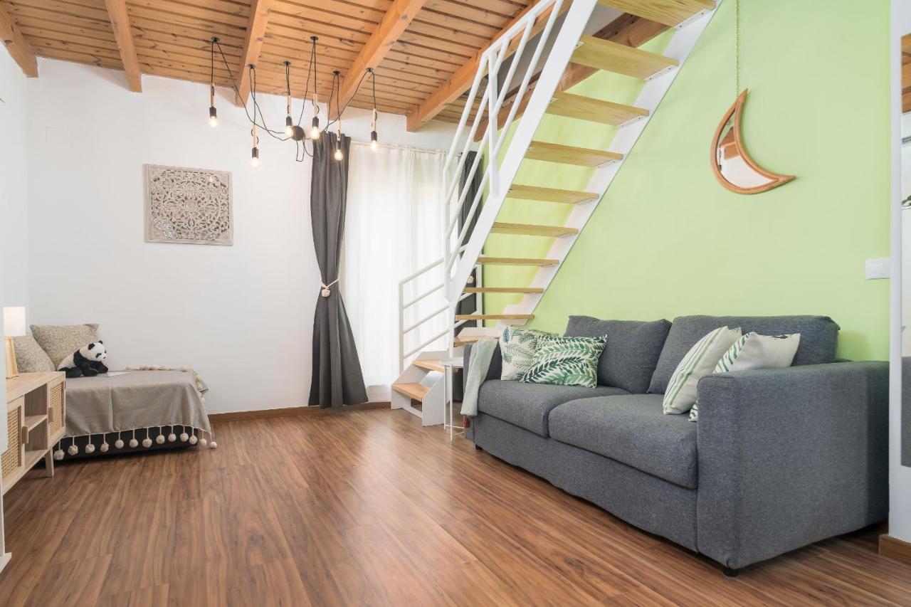 Suite Homes Alice Valentin Malaga Exterior photo